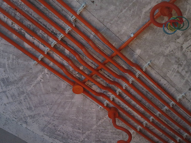 材通PVC圓通 司令盒、天花連排管夾