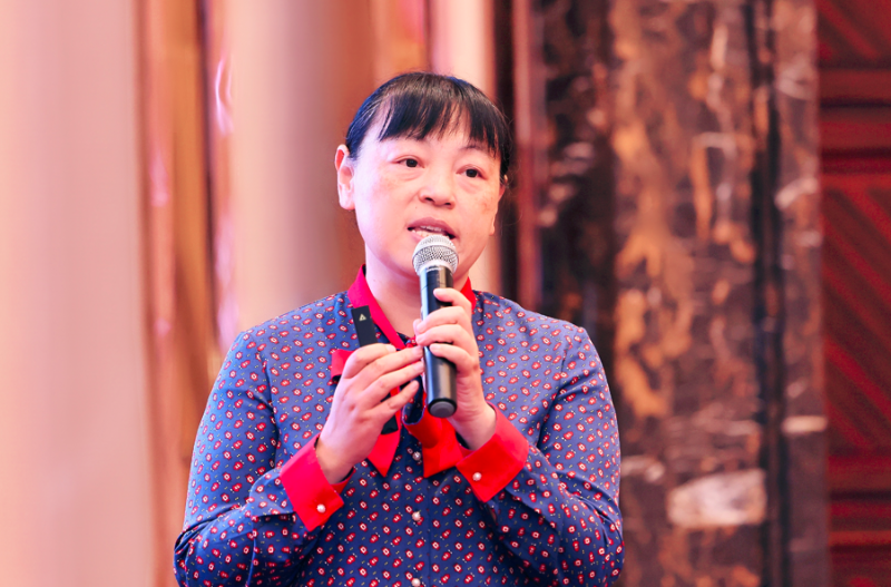 華南理工大學材料科學與工程學院副院長、博士生導師殷素紅